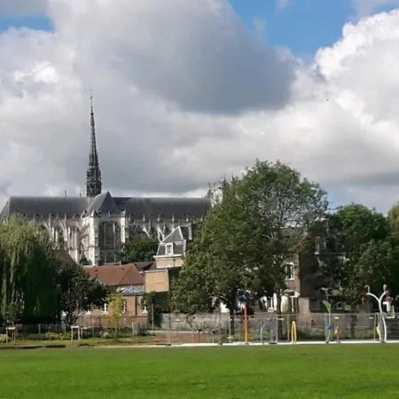 Ferienhaus Maison Duplex Confort-cote Cour Et Jardins-centre Gare