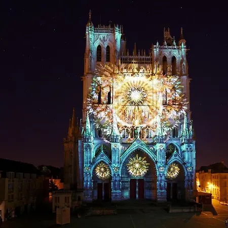 Maison Duplex Confort-cote Cour Et Jardins-centre Gare Ferienhaus Amiens