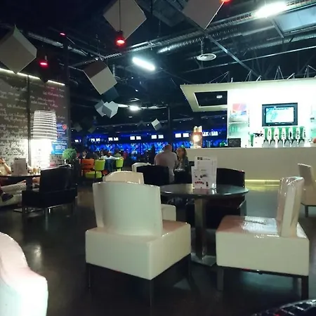 Maison Duplex Confort-cote Cour Et Jardins-centre Gare Amiens