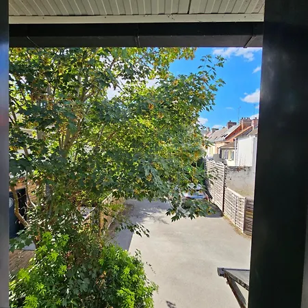 Maison Duplex Confort-cote Cour Et Jardins-centre Gare Ferienhaus Amiens